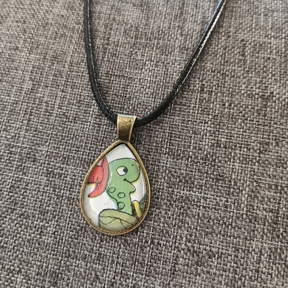 Richard Scarry turtle book page necklace - Picture 5 of 5